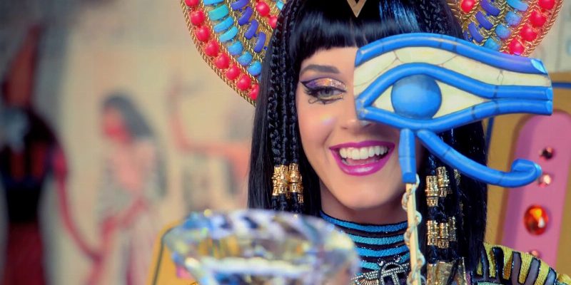 Федеральный суд США признал песню Кэти Перри Dark Horse плагиатом