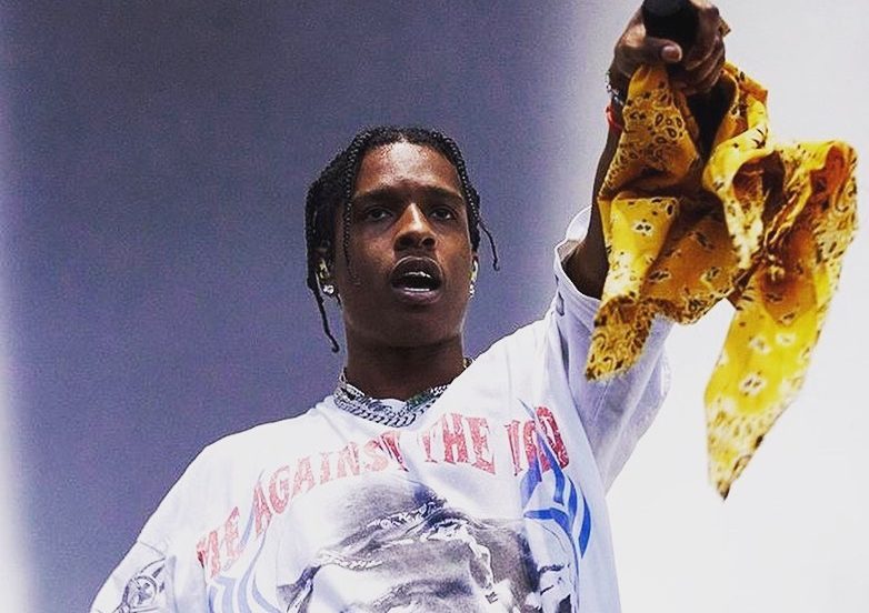 A$AP Rocky рассказал, почему он начал носить бабушкин платок