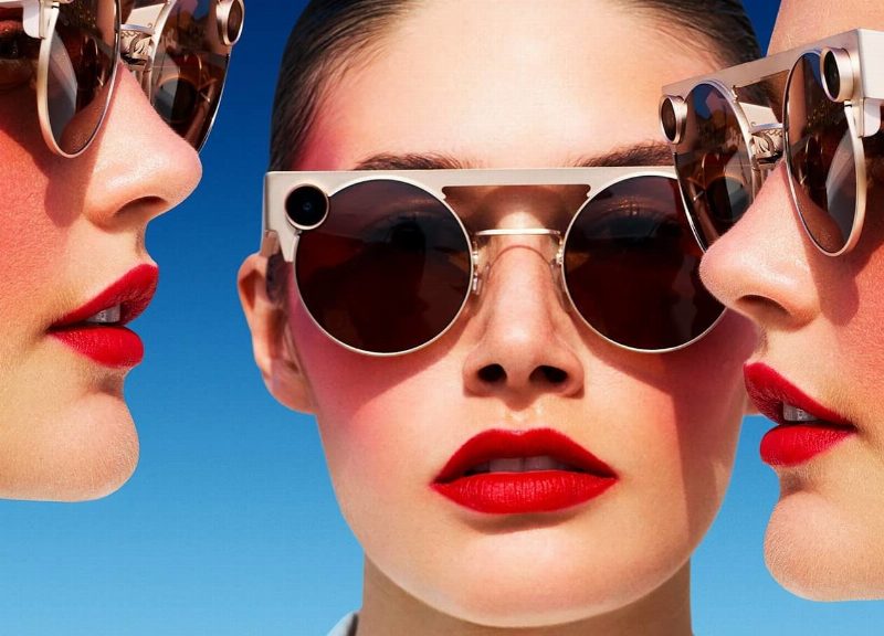 Gucci и режиссер Хармони Корин представили совместную новинку – 3D-очки