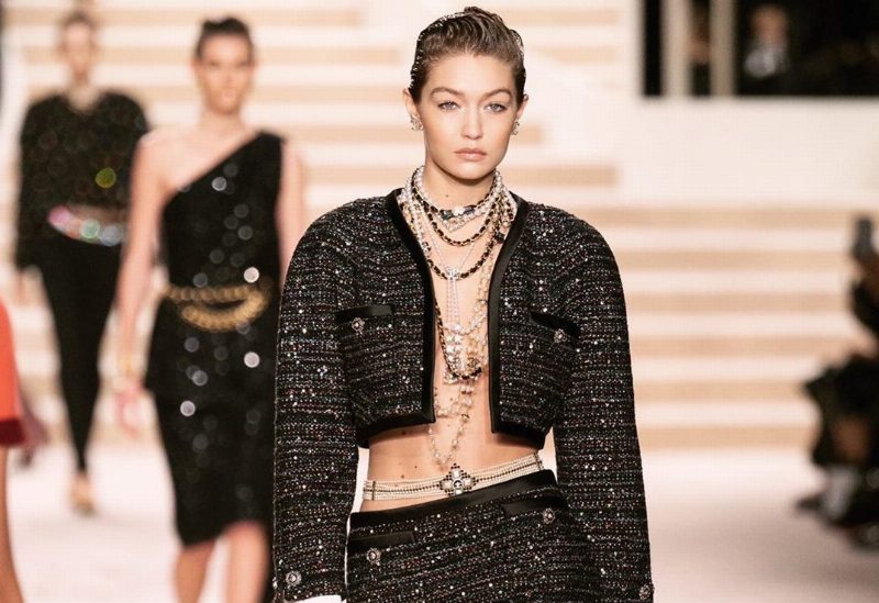 Джиджи Хадид снялась для капмейна Chanel топлес