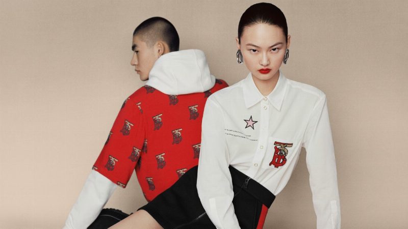 Burberry покажут осеннюю коллекцию в Лондоне и в Шанхае