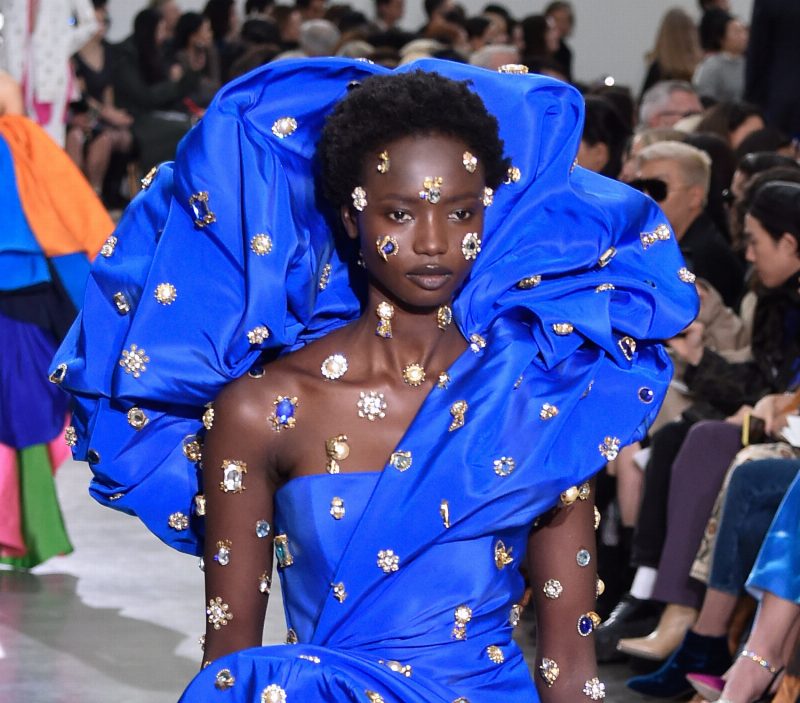 Schiaparelli Haute Couture Spring 2020: тонкое мастерство и изящество в деталях