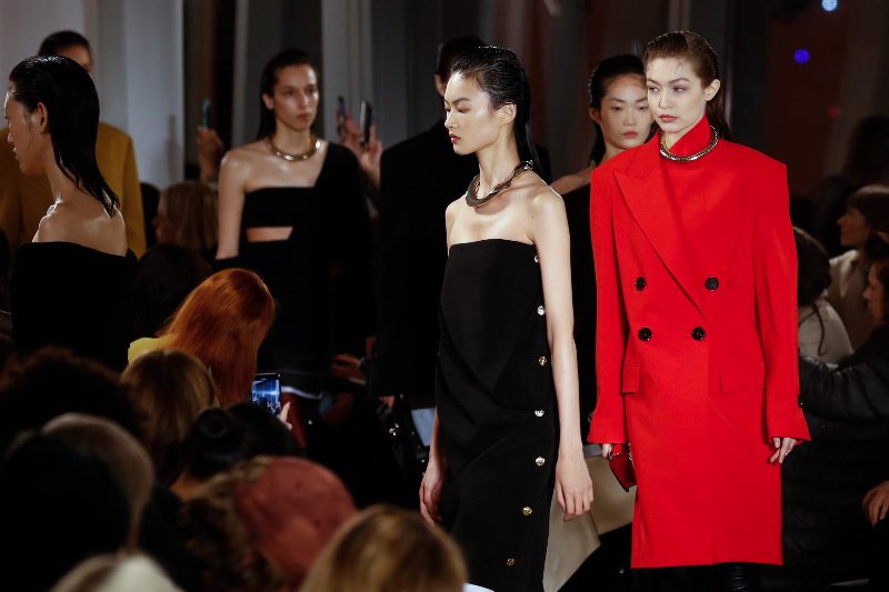 Proenza Schouler FW'20: поиск красоты в мире, который разваливается
