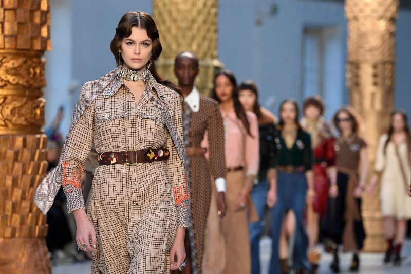 Chloé FW'2020: сила трех художниц
