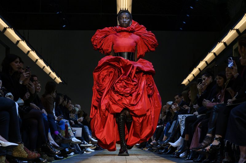 Alexander McQueen запустили творческий онлайн-проект