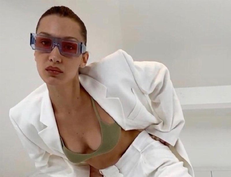Новая кампания Jacquemus с Беллой Хадид, снятая по FaceTime