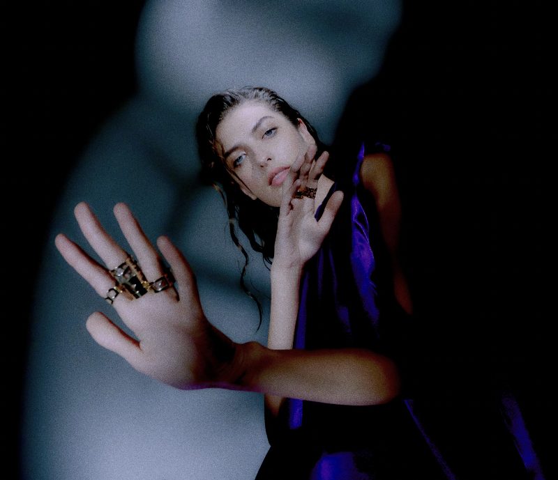 Украинский бренд CDD Jewelry выпустил коллекцию украшений, вдохновленных диаграммой украинского математика