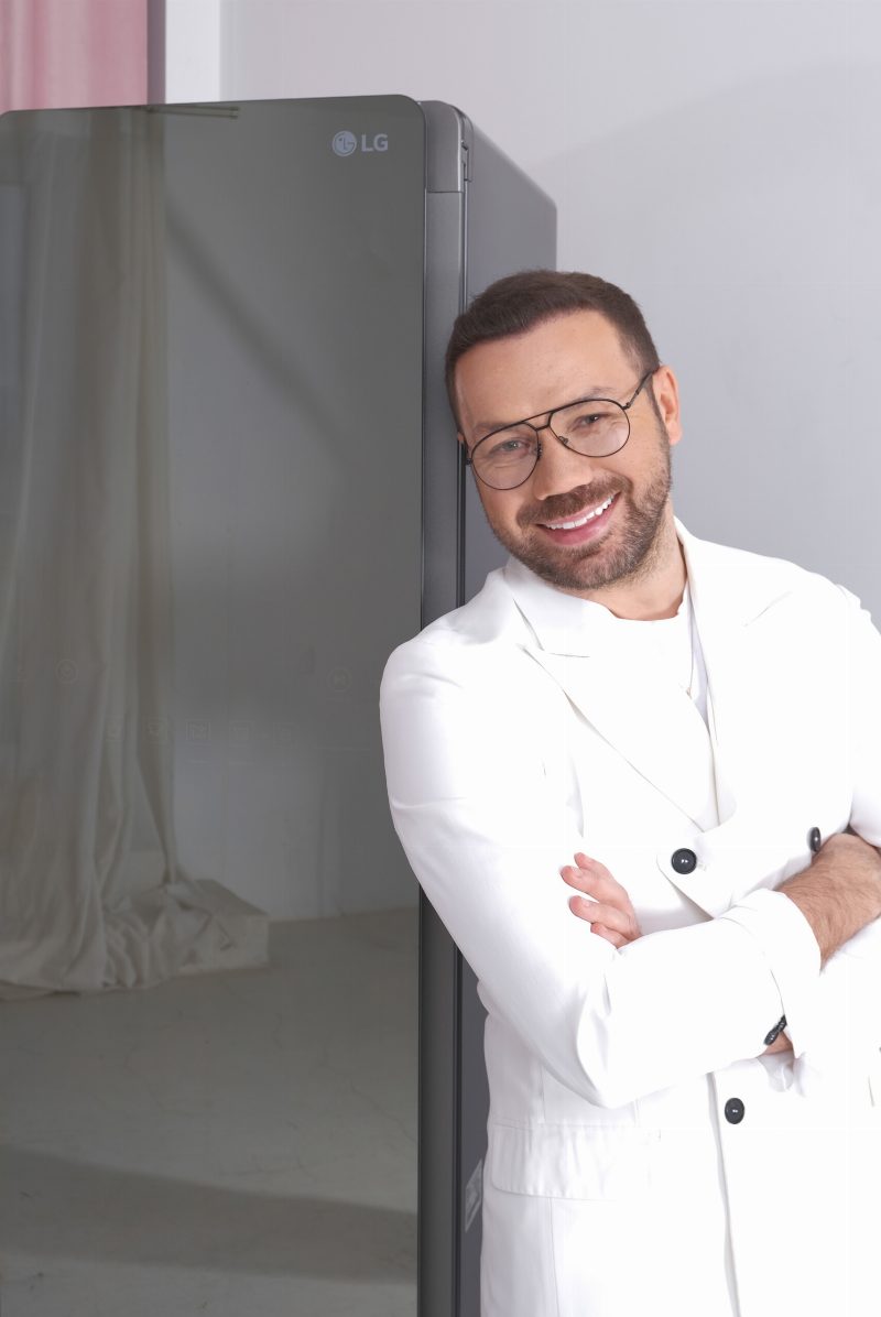 Як Styler від LG і капсульний гардероб спрощують життя: розповідає Андре Тан