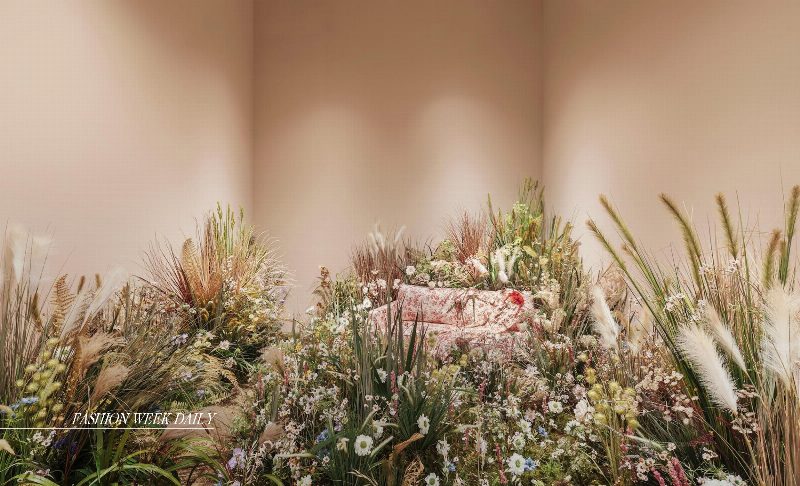 Gucci Archetypes: online прогулянка рекламними кампаніями від Алессандро Мікеле
