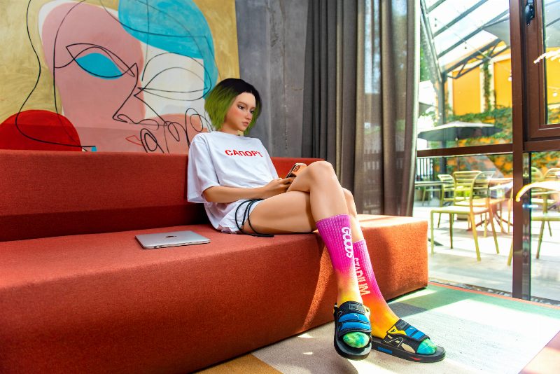 Первая украинская цифровая fashion инфлюенсерка в Instagram – кто она?