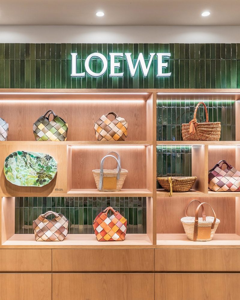Розглядаємо новий LOEWE ReCraft в Японії