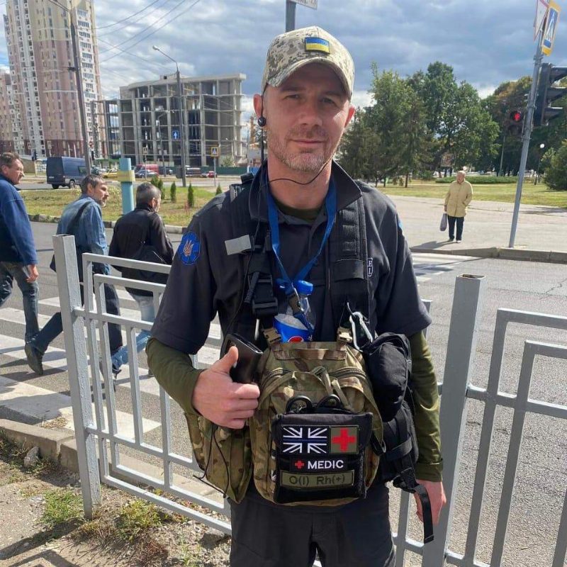 Британський парамедик розповів про діяльність на передовій в Україні