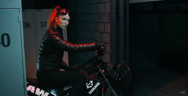 Настоящий боевик: фильм Alexander Wang for H&M