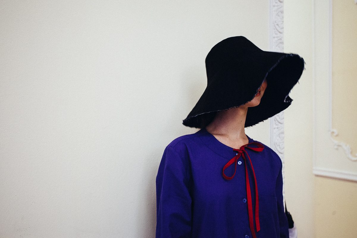 Бэктсейдж показа Anton Belinskiy, S/S 2015