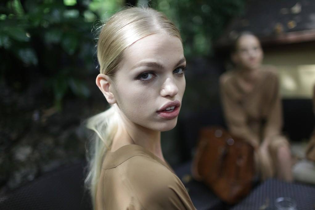 Как beauty-тренд Pale изменил образ современной девушки?