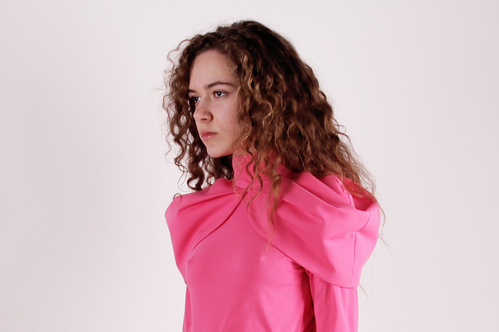 Чего ждать на выставке Pitti от Anna K, OMELYA и Syndicate?
