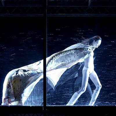 McQueen's World: 7 лучших шоу дизайнера