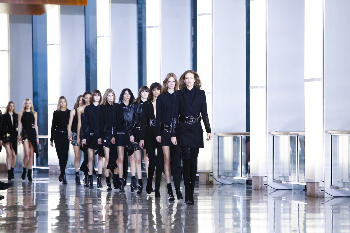 Неделя моды в Париже: Anthony Vaccarello осень/зима - 2015/2016