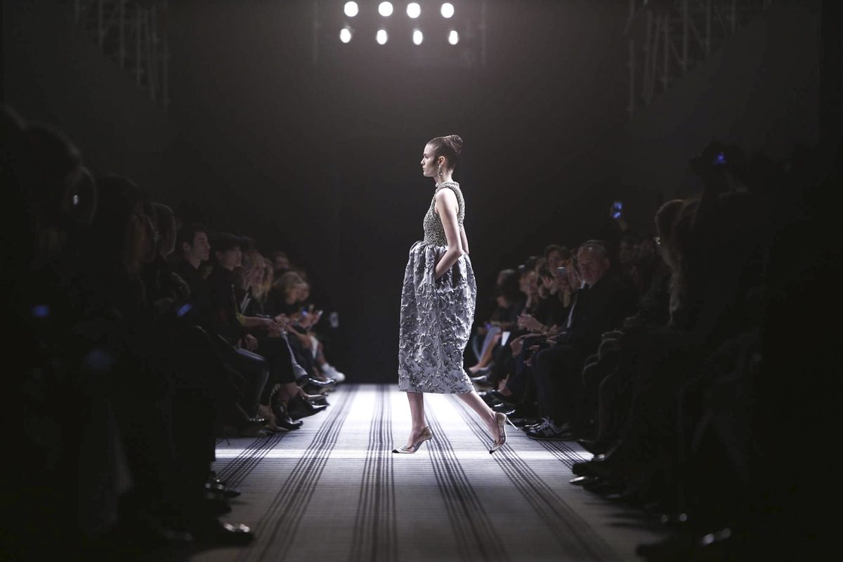 Неделя моды в Париже: коллекция Balenciaga осень/зима - 2015/2016