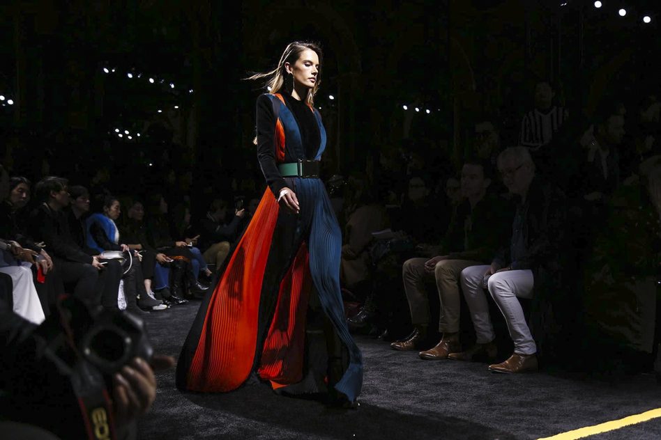Неделя моды в Париже: коллекция Balmain осень/зима - 2015/2016