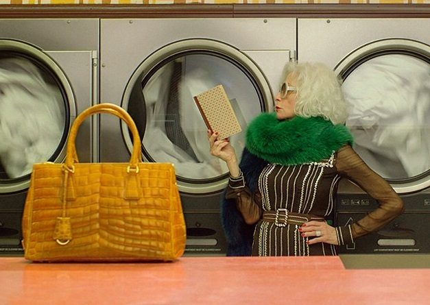 Prada представили еще два мини-фильма из серии The Postman Dreams