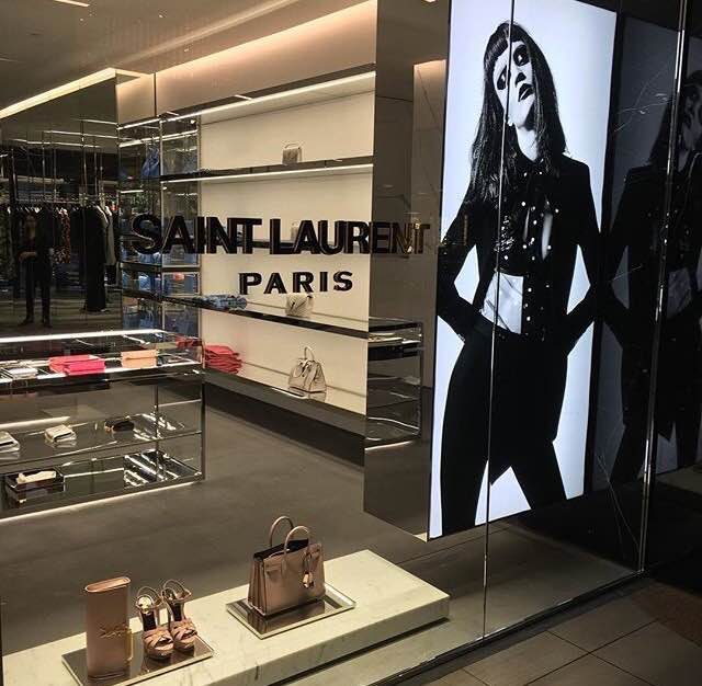 В киевский магазин Saint Laurent поступила новая коллекция