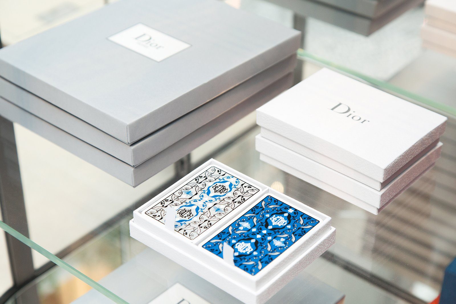 08-christian-dior-new-home-store
