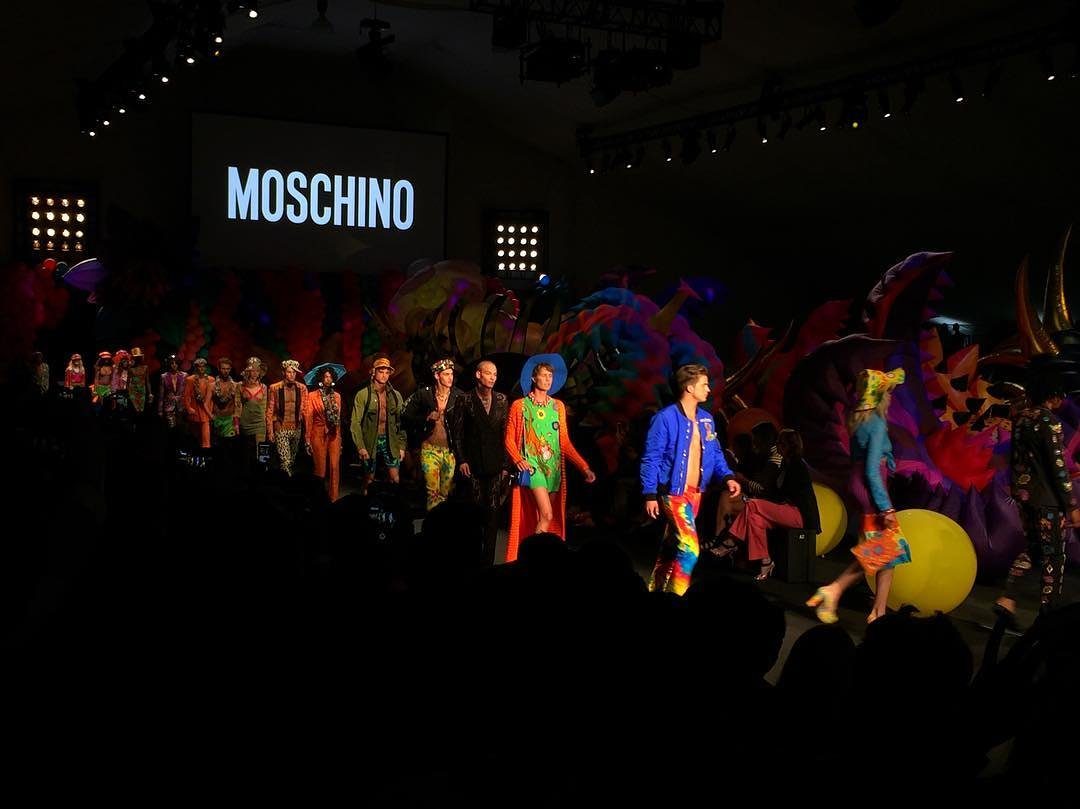 Всё, что нужно знать о показе Moschino в Лос-Анджелесе