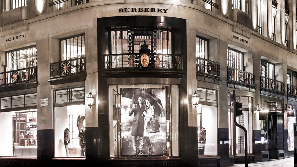 Возможно ли слияние Burberry с Coach?