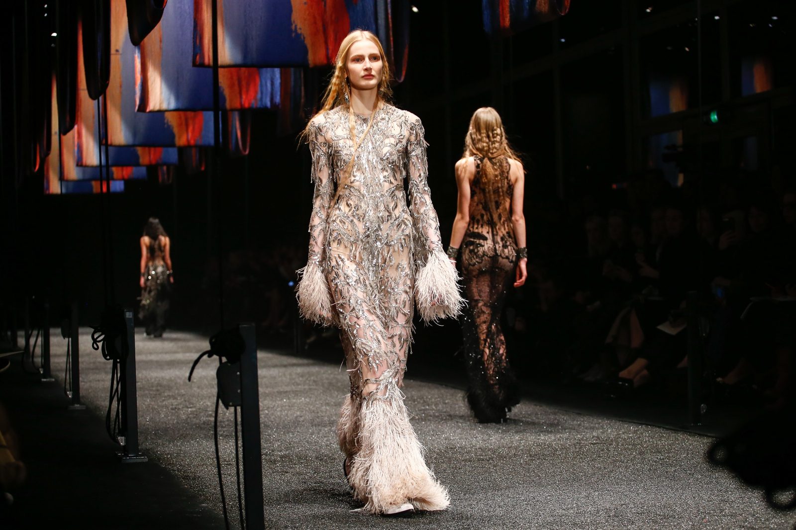 Древние легенды в коллекции Alexander McQueen FW 17-18