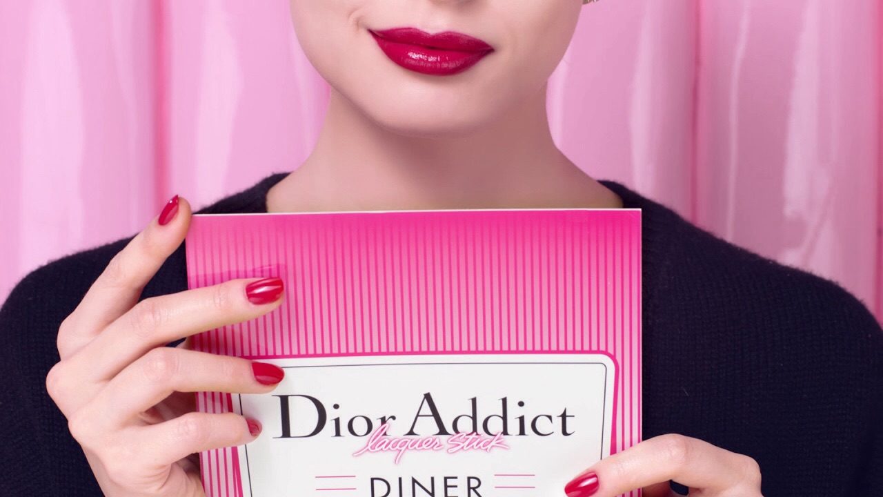 Dior презентовал твердый лак для губ