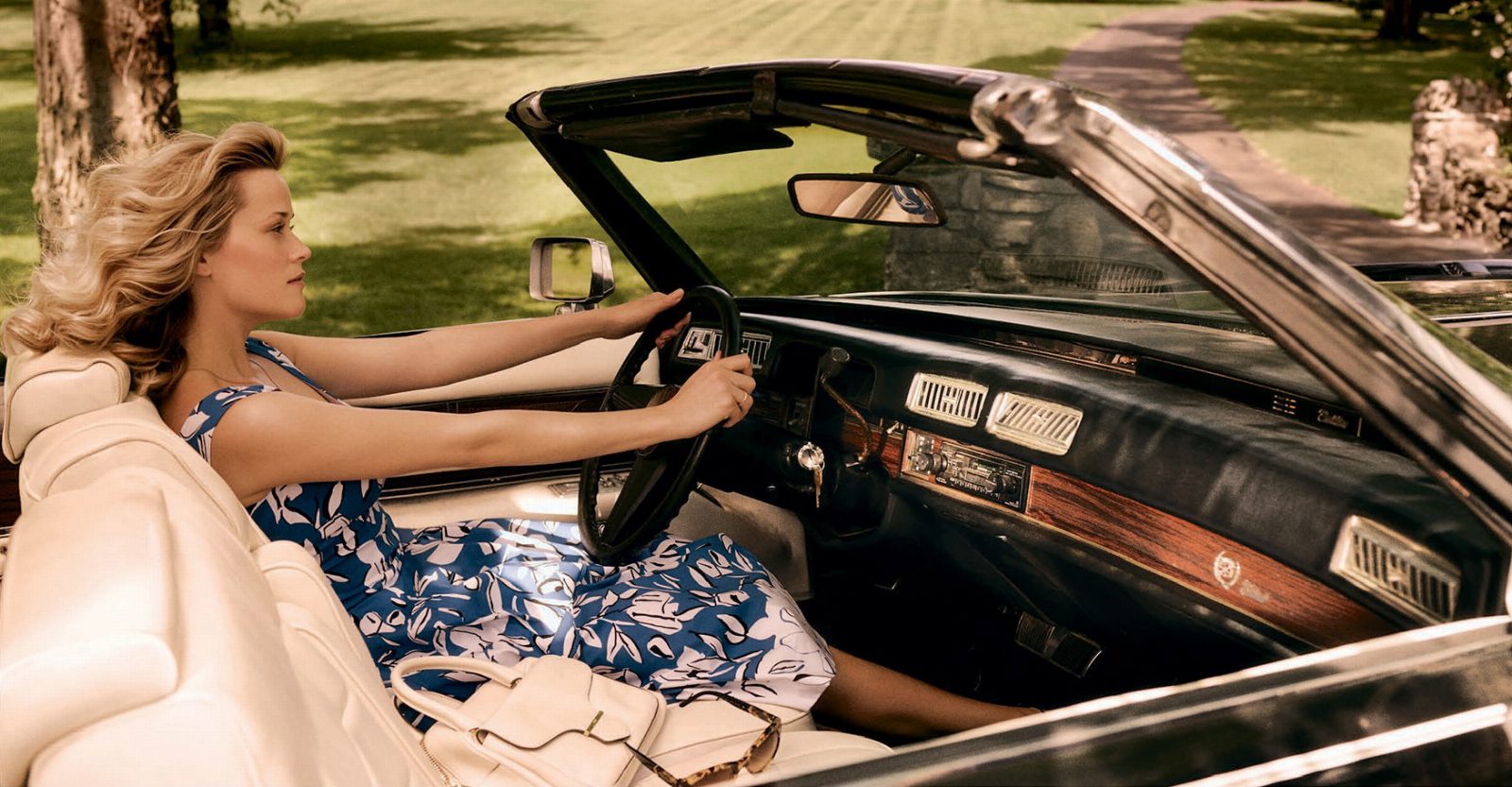 reese-witherspoon-october-2014-05