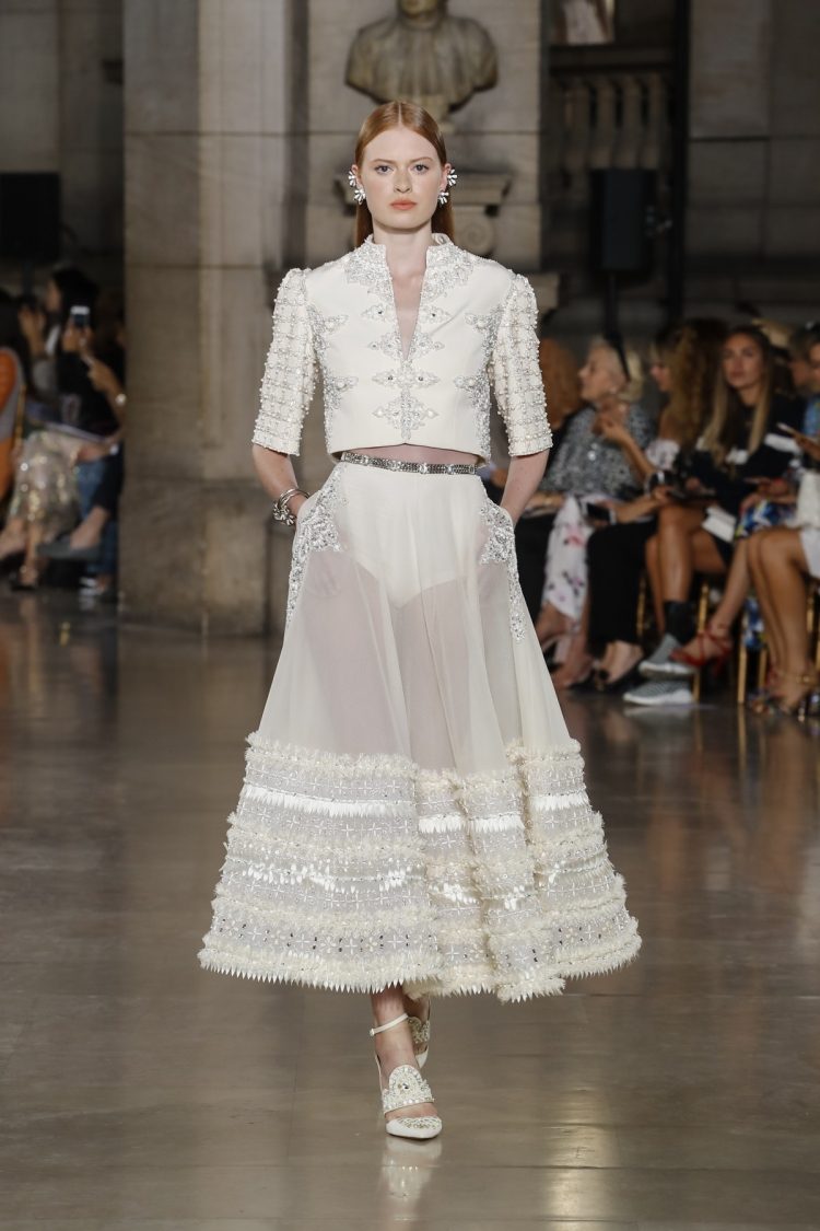 Georges-Hobeika-Couture-FW17-Paris-8893-1200x1800