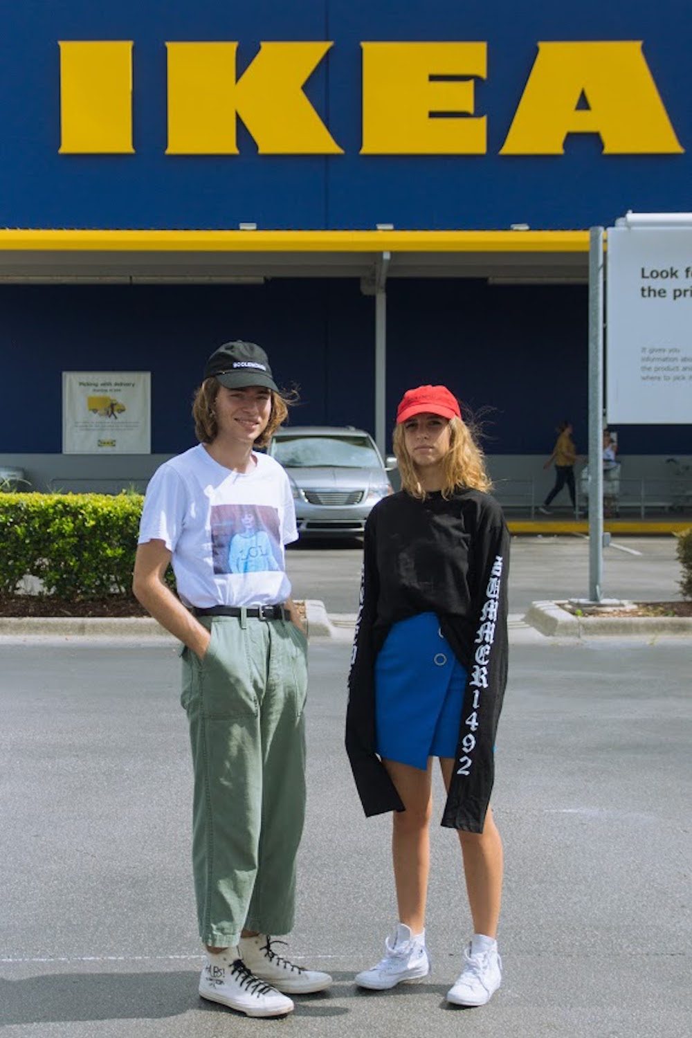 vetememes-x-boolenciaga-lookbook-02