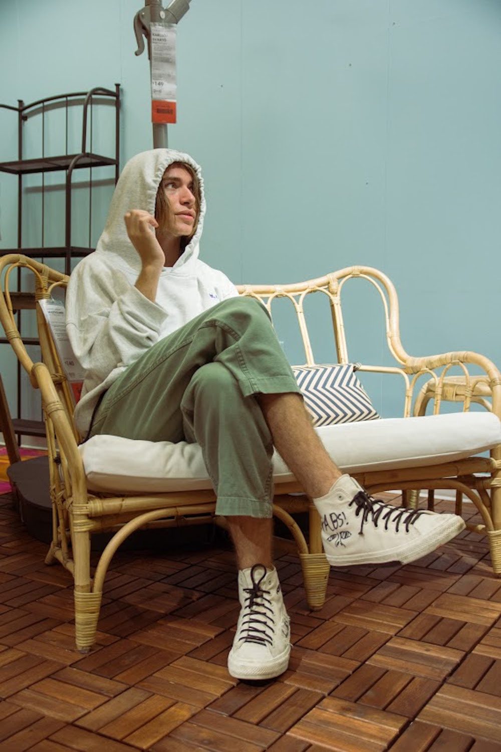 vetememes-x-boolenciaga-lookbook-13