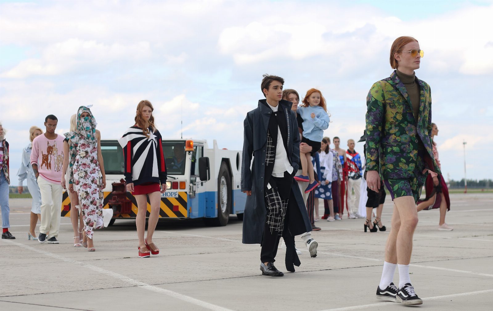 Вызов Vetements и Balenciaga от украинского бренда Jean Gritsfeldt SS'18 на UFW