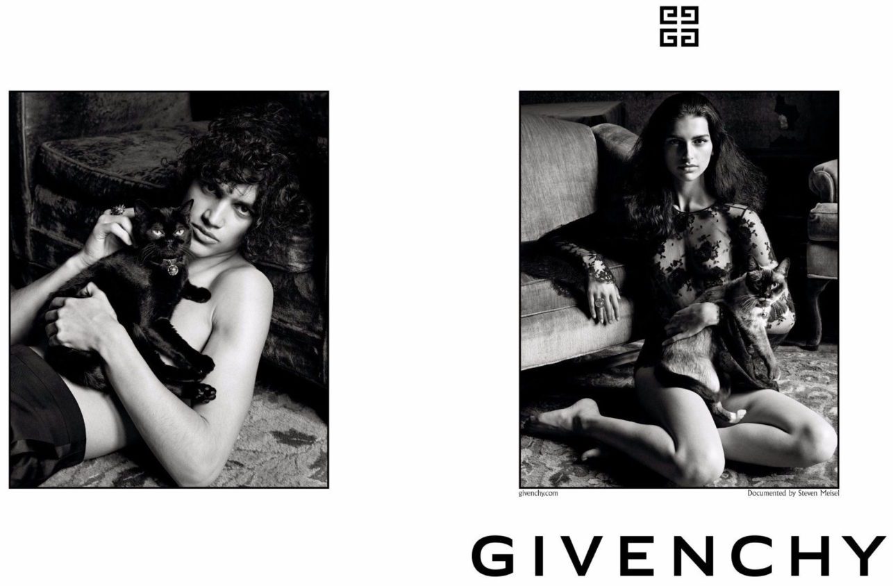 Givenchy разыгрывает билеты на показ
