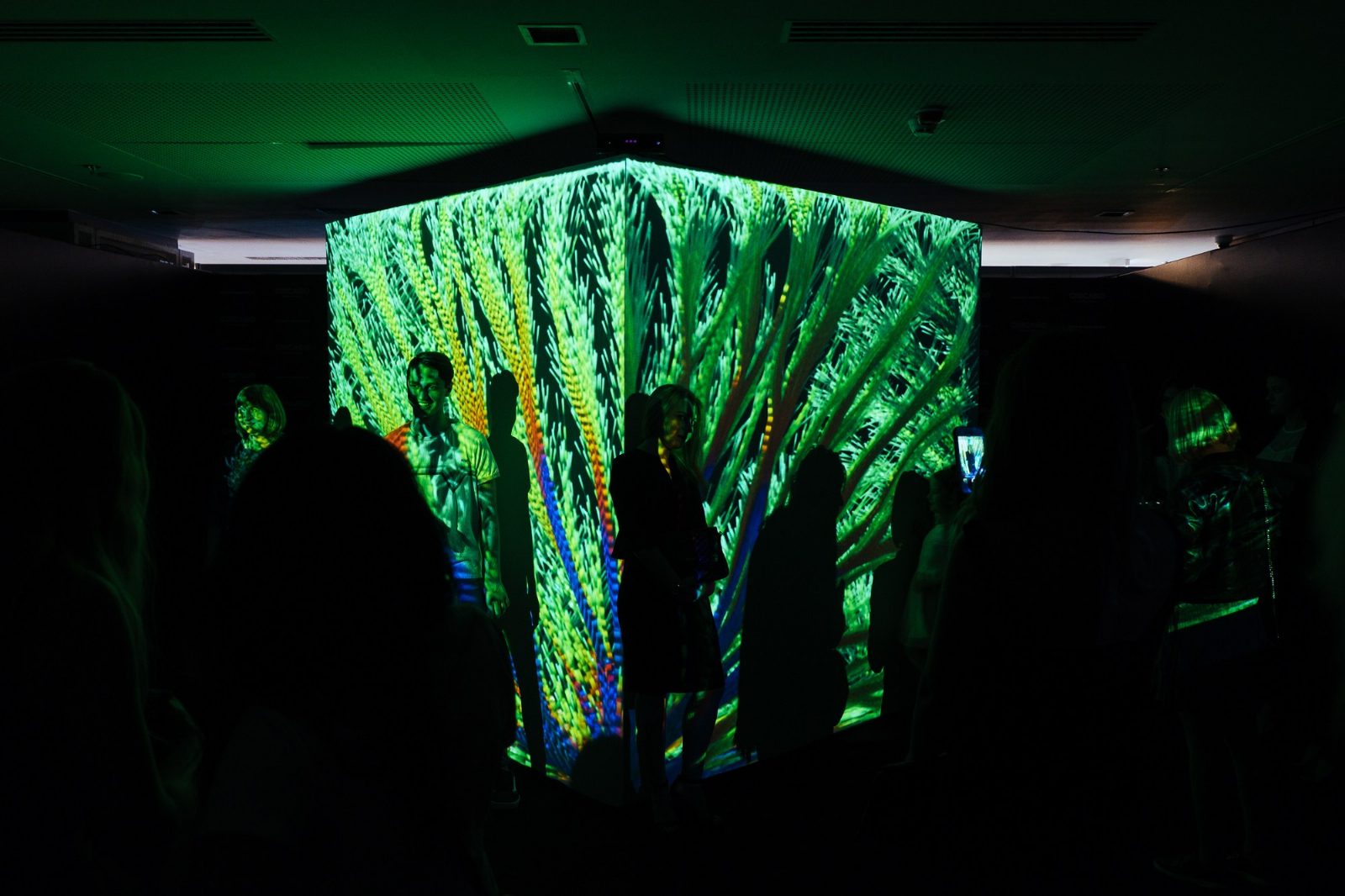 Digital art: зона CHICAGO Central House на Mercedes-Benz Kiev Fashion Days