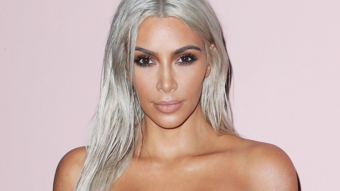 Ким Кардашьян представила новое средство KKW Beauty