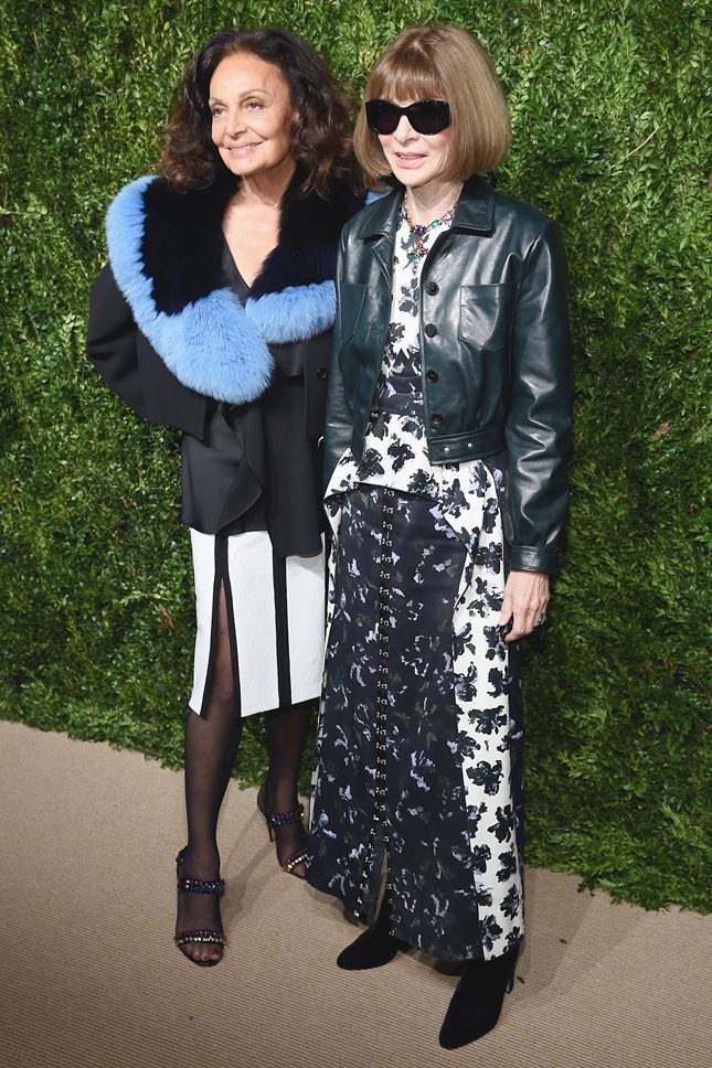 THE BROOKLYN BOROUGH OF NEW YORK CITY, NY - NOVEMBER 06: Diane von Furstenberg and Anna Wintour attend the 14th Annual CFDA/Vogue Fashion Fund Awards at Weylin B. Seymour's on November 6, 2017 in the Brooklyn borough of New York City, New York. (Photo by Dimitrios Kambouris/Getty Images)