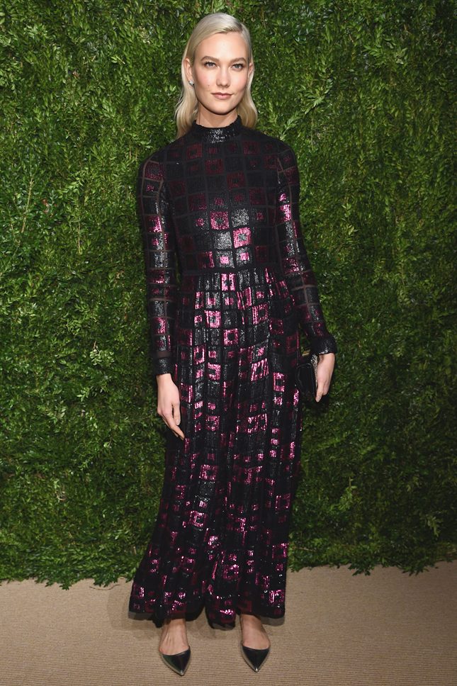THE BROOKLYN BOROUGH OF NEW YORK CITY, NY - NOVEMBER 06: Karlie Kloss attends the 14th Annual CFDA/Vogue Fashion Fund Awards at Weylin B. Seymour's on November 6, 2017 in the Brooklyn borough of New York City, New York. (Photo by Dimitrios Kambouris/Getty Images)