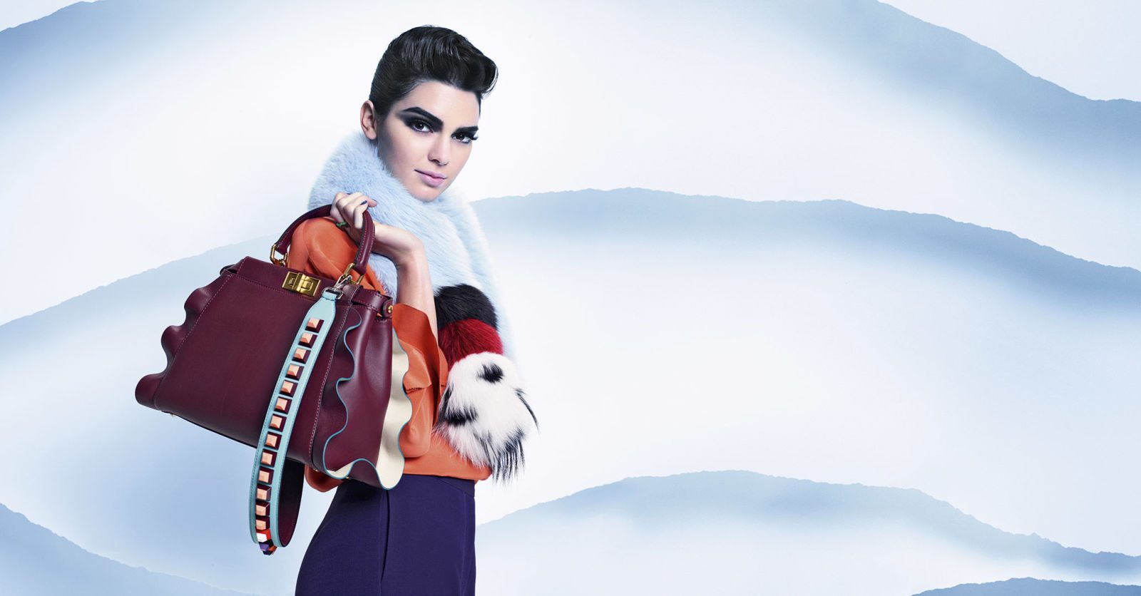 Fendi разрешит покупателям выбирать дизайн сумок самостоятельно