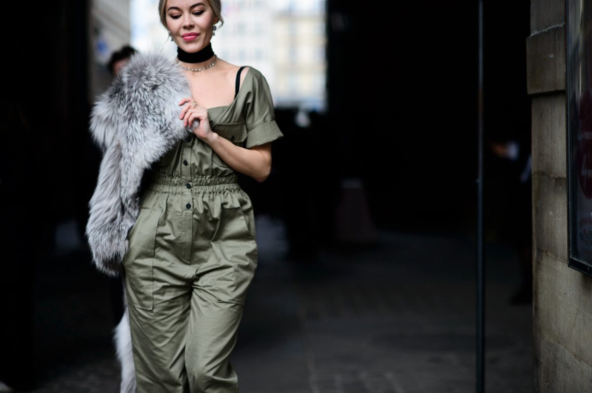 Чокер-Paris-Fashion-Week-Fall-Winter-2016-2017_AKS8998