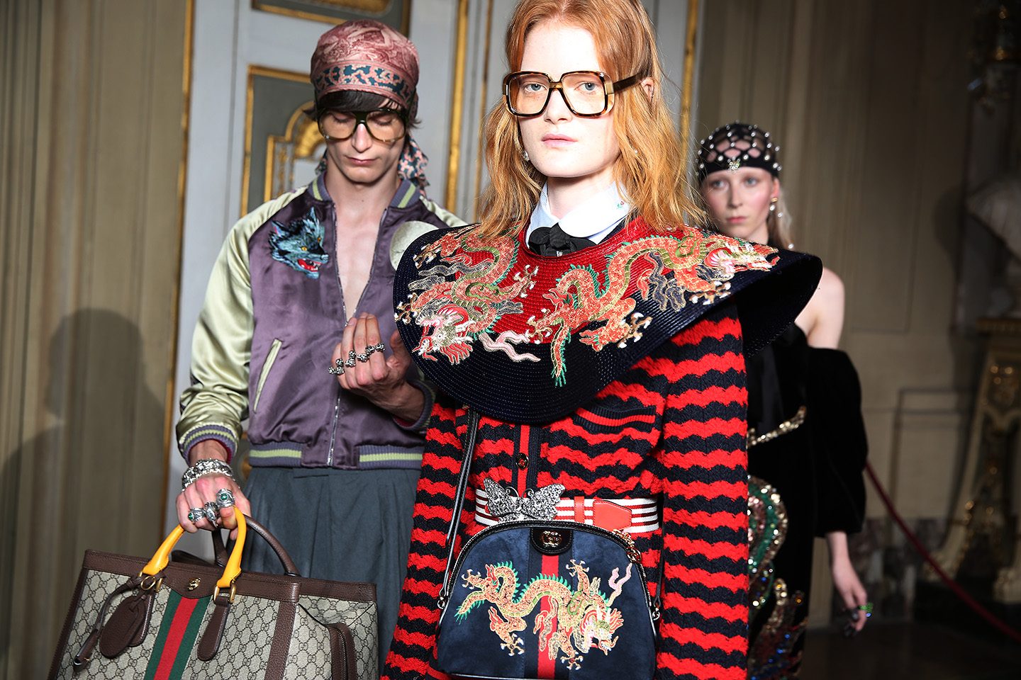 Пригласительные Gucci отсчитывают время до начала показа