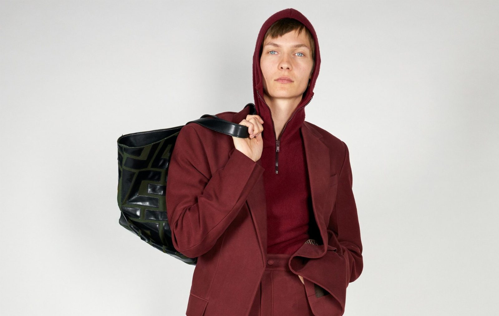 Céline представил лукбук последней коллекции Фиби Файло