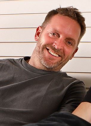 4CBCF52900000578-5784329-image-a-25_1527627334556
