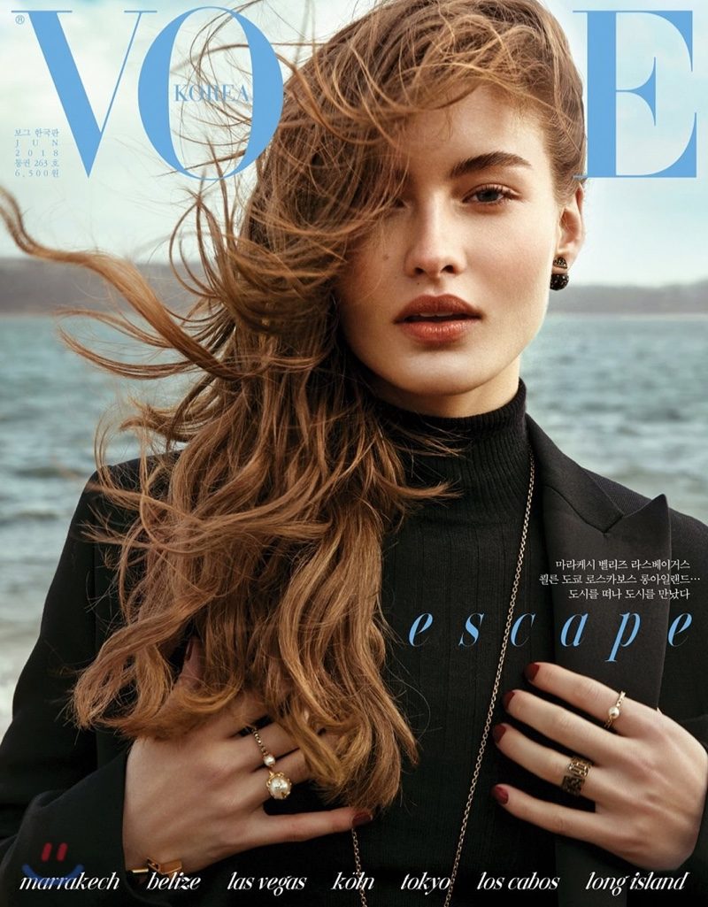 Grace-Elizabeth-Vogue-Cover-Photoshoot01