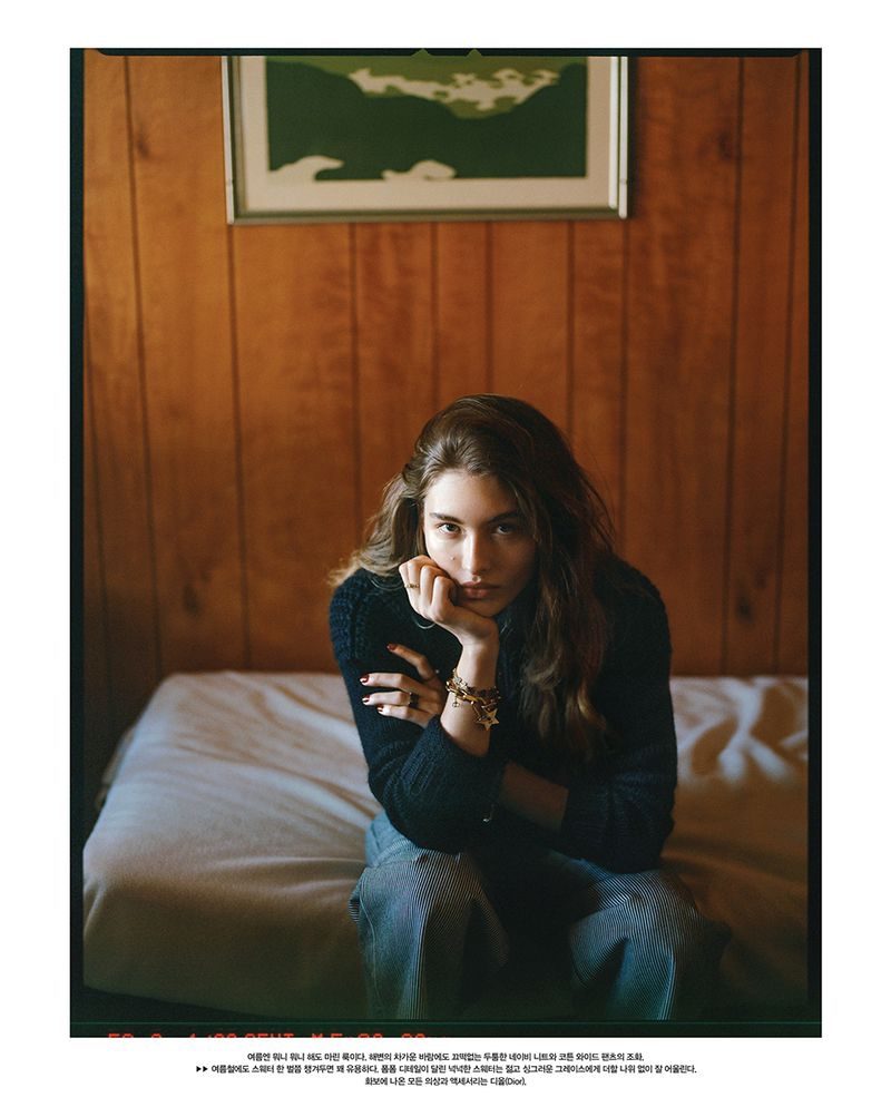 Grace-Elizabeth-Vogue-Cover-Photoshoot11