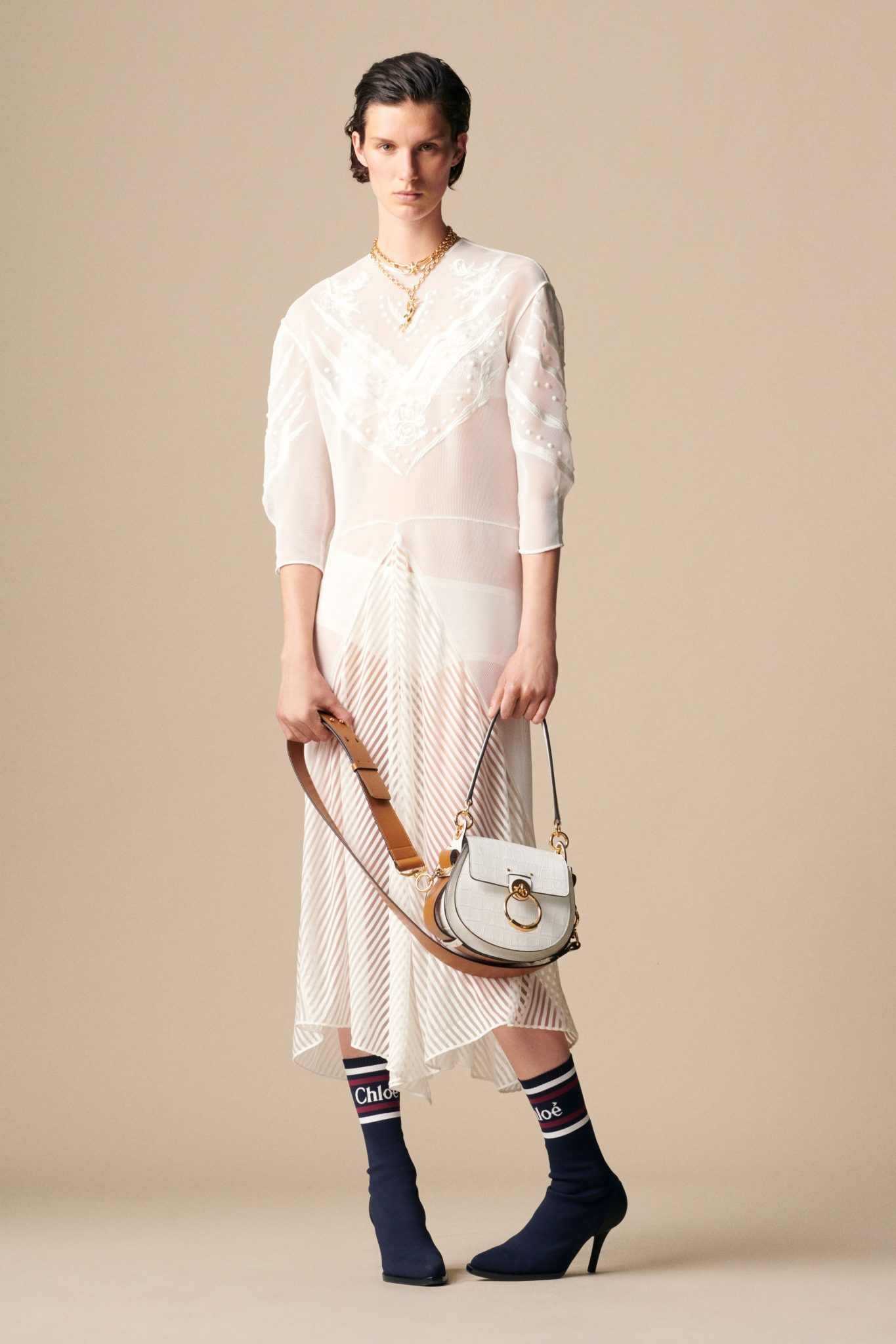 00020-chloe-vogue-resort-2019-pr