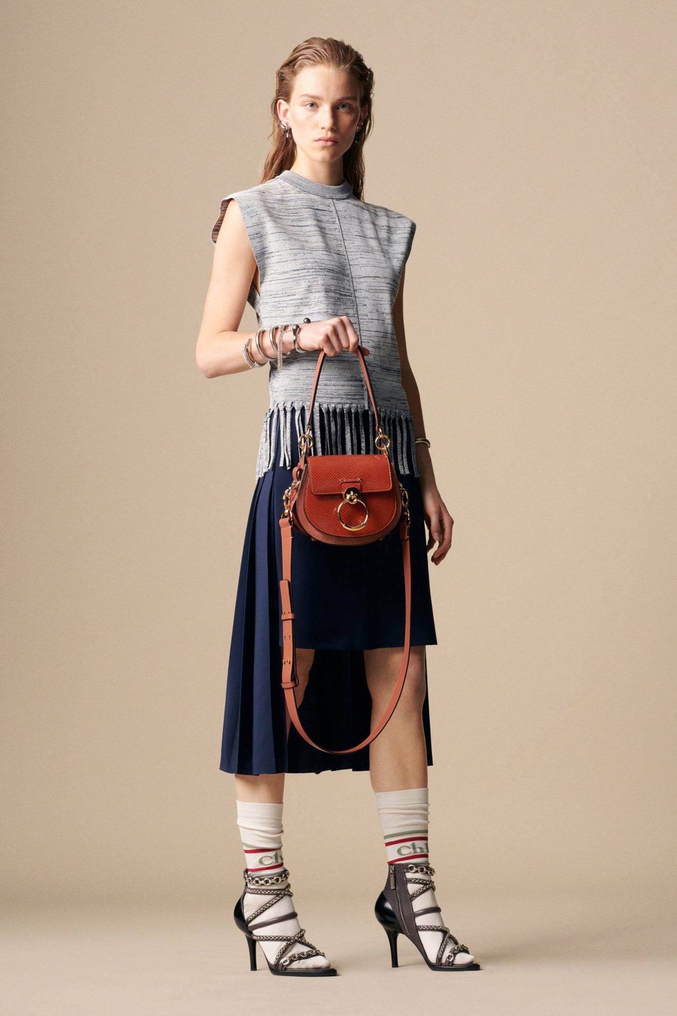 00022-chloe-vogue-resort-2019-pr